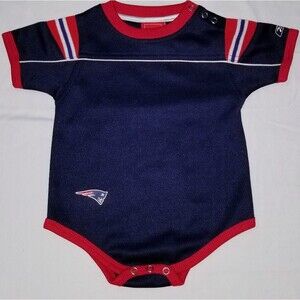 New England Patriots onesie 6-9 months GUC